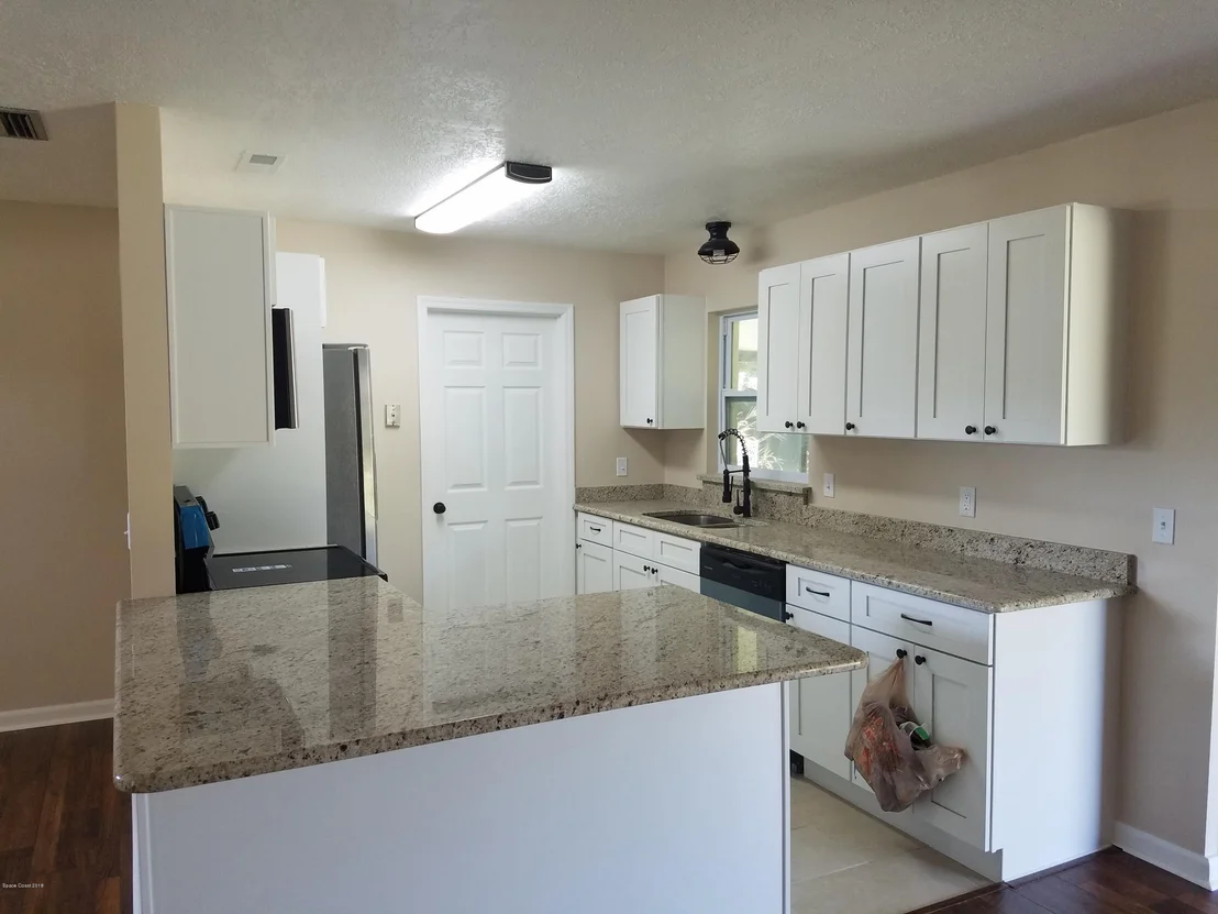 Photo of 1052 Matador Drive