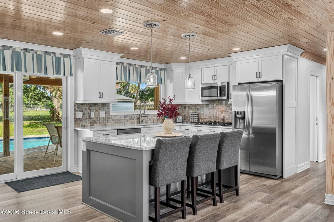 Photo of 368 Stephenson Drive