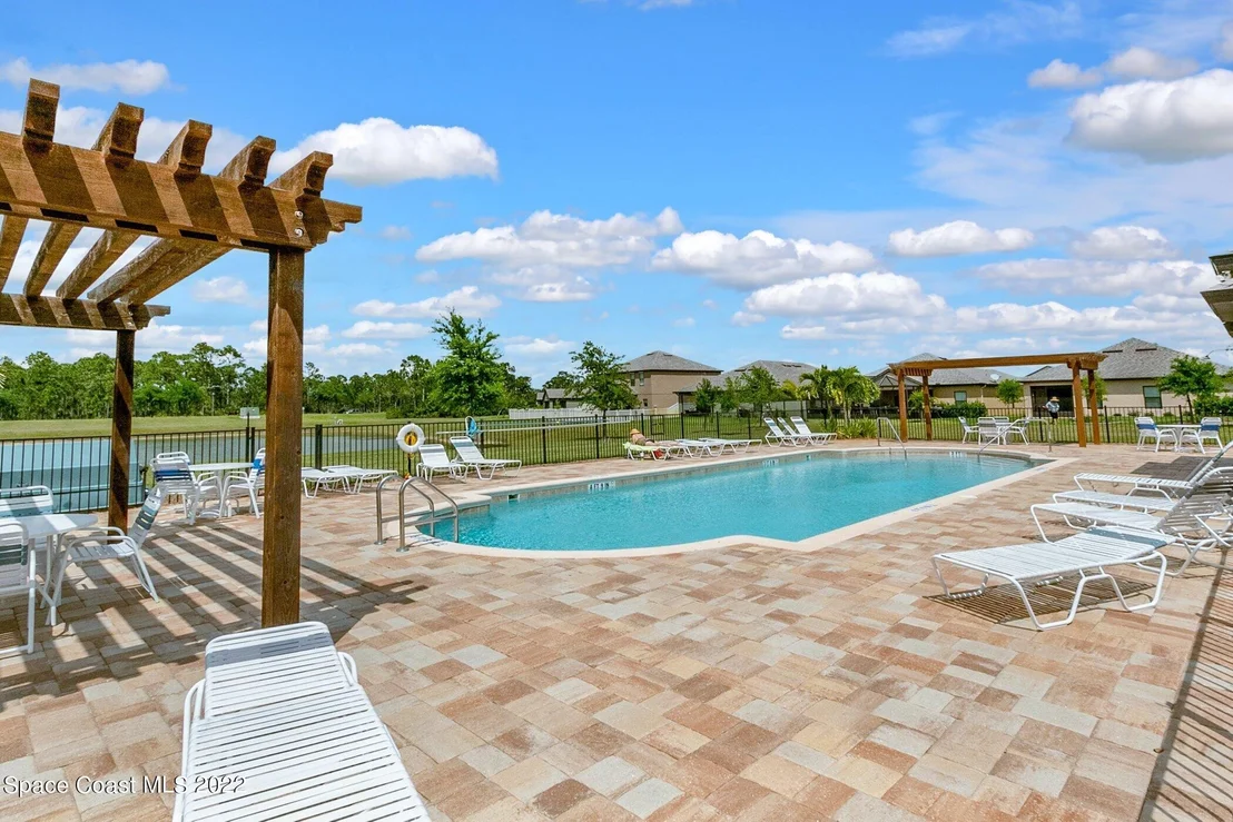 Photo of 491 Dillard Drive SE