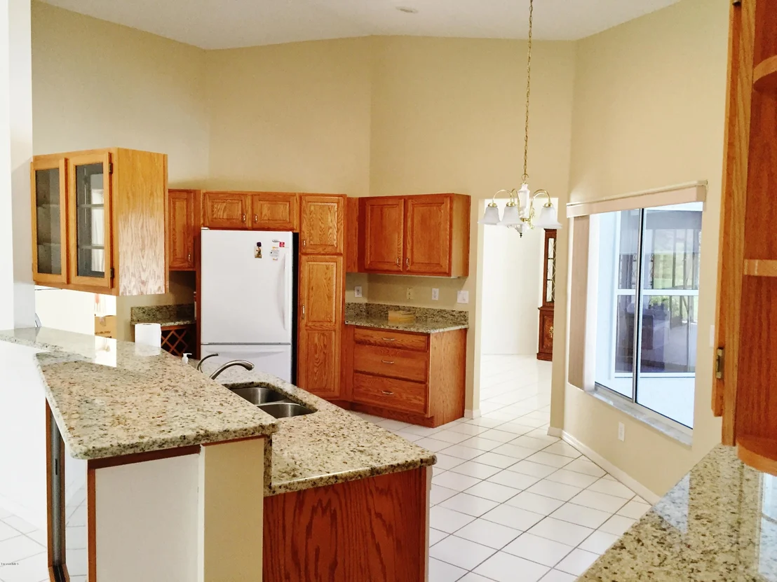 Photo of 1251 NE Meadowbrook Road