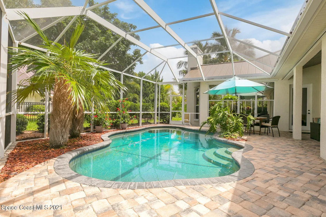 Photo of 800 Peregrine Drive