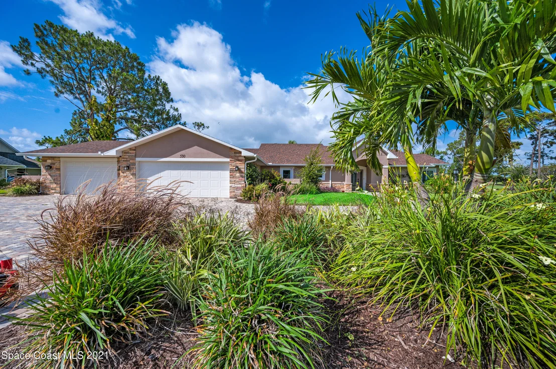 Photo of 530 Whispering Pines Circle
