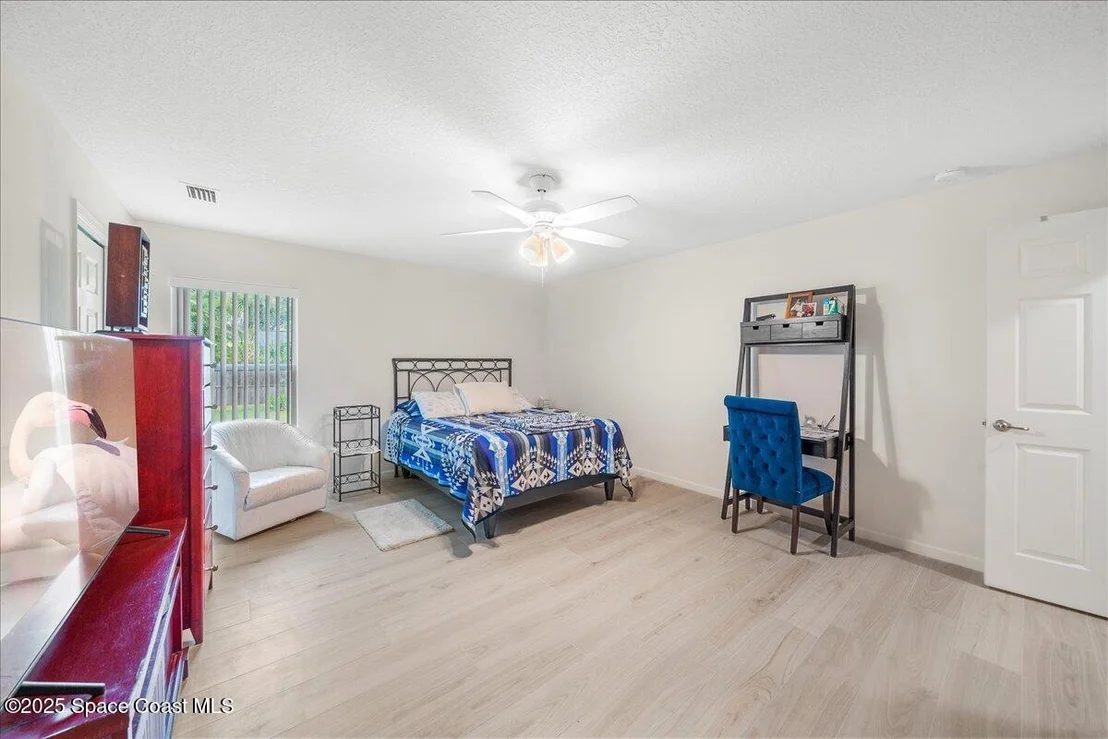 Photo of 7180 Ackerman Avenue