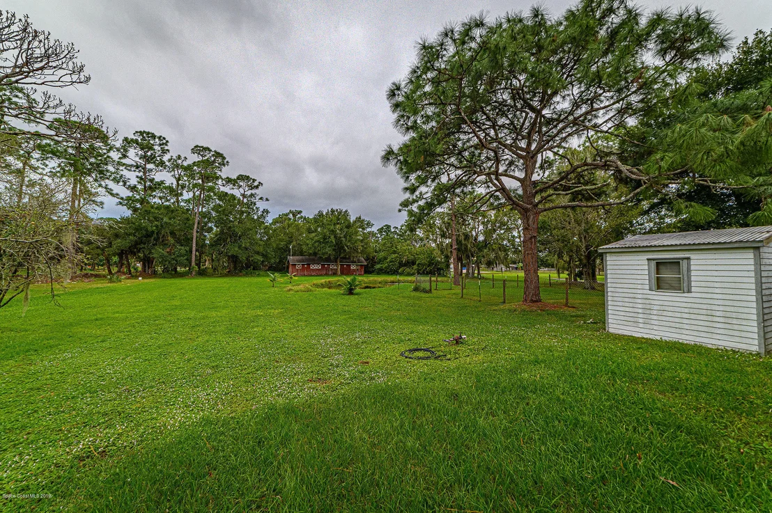 Photo of 3905 Lake Washington Road