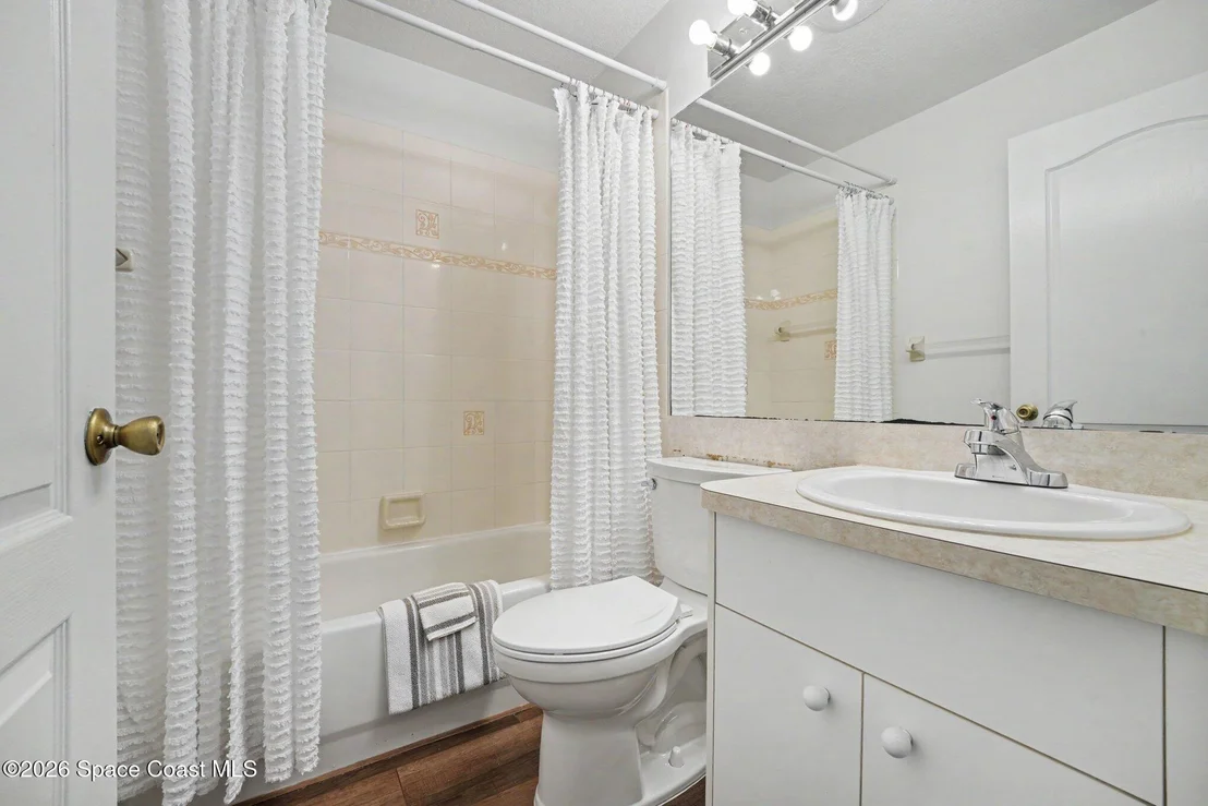 Photo of 2476 Hidden Pine Lane NE