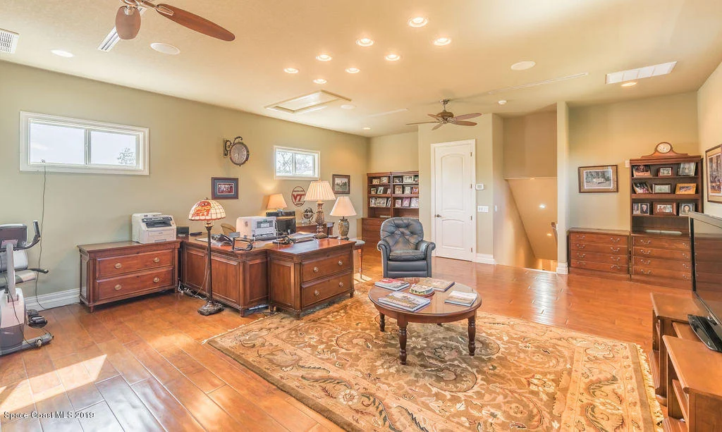 Photo of 2263 Woodfield Circle