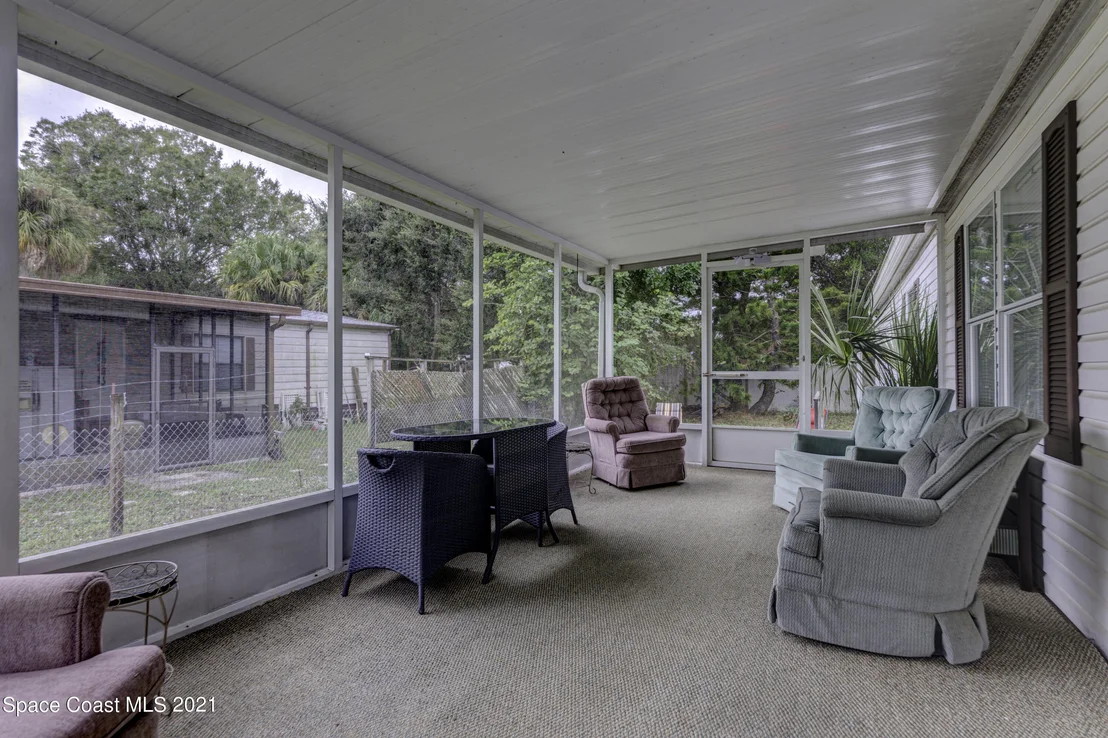 Photo of 5380 Monroe Avenue