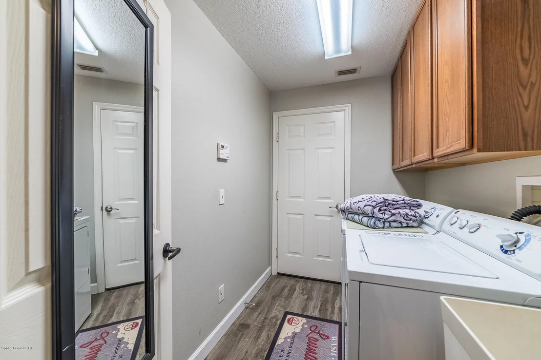 Photo of 2811 Englewood Drive