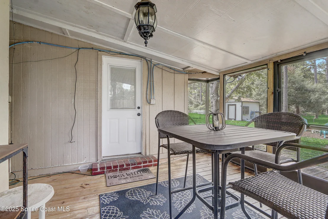 Photo of 1032 Bernice Road