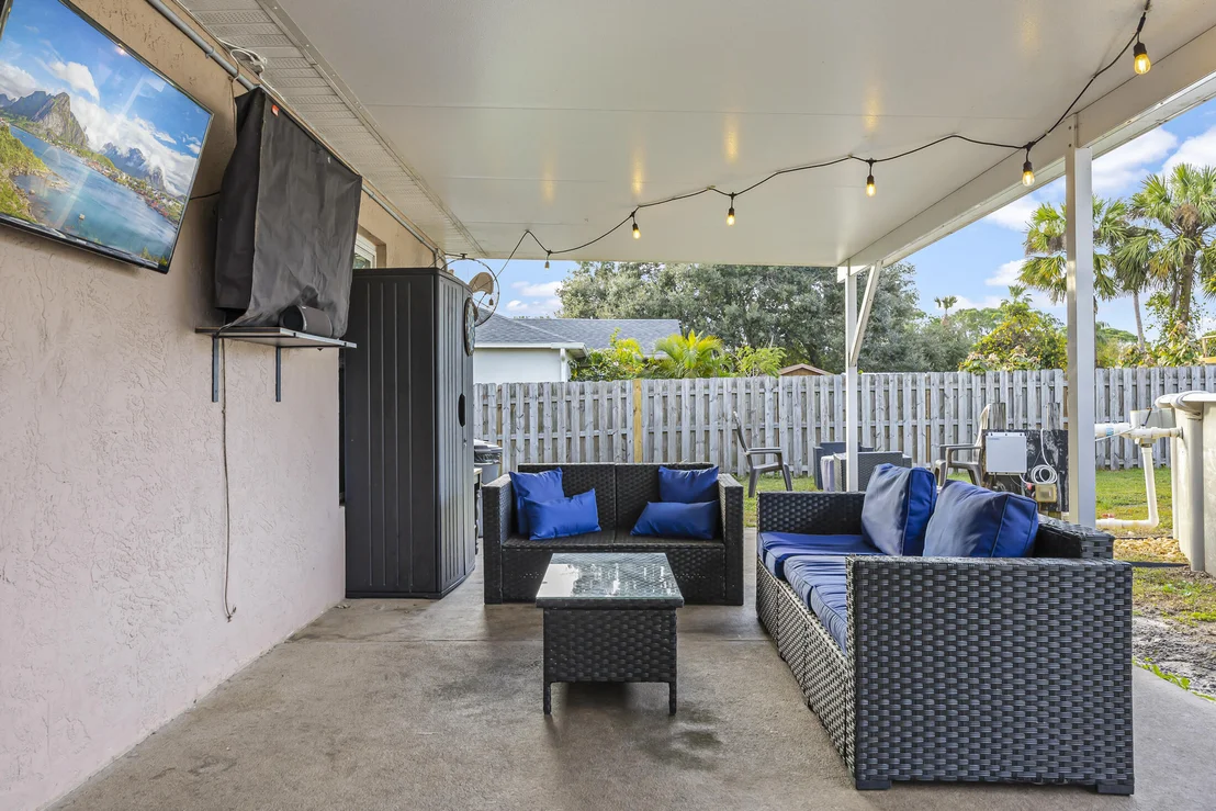 Photo of 5722 Ada Street