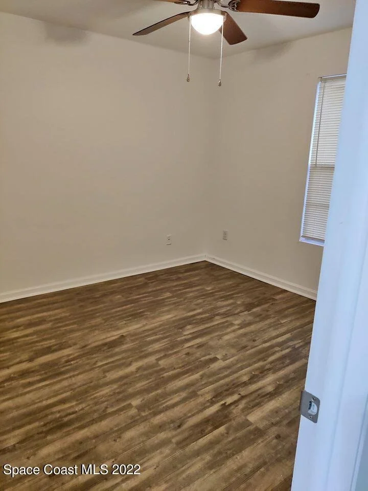 Photo of 1114 Abbey Circle NE