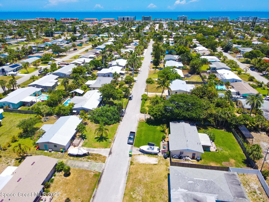 Photo of 196 SE 3rd Street