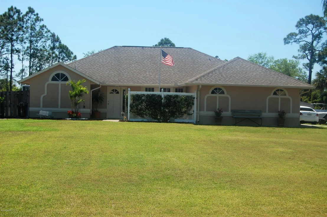 Photo of 8173 Windover Way