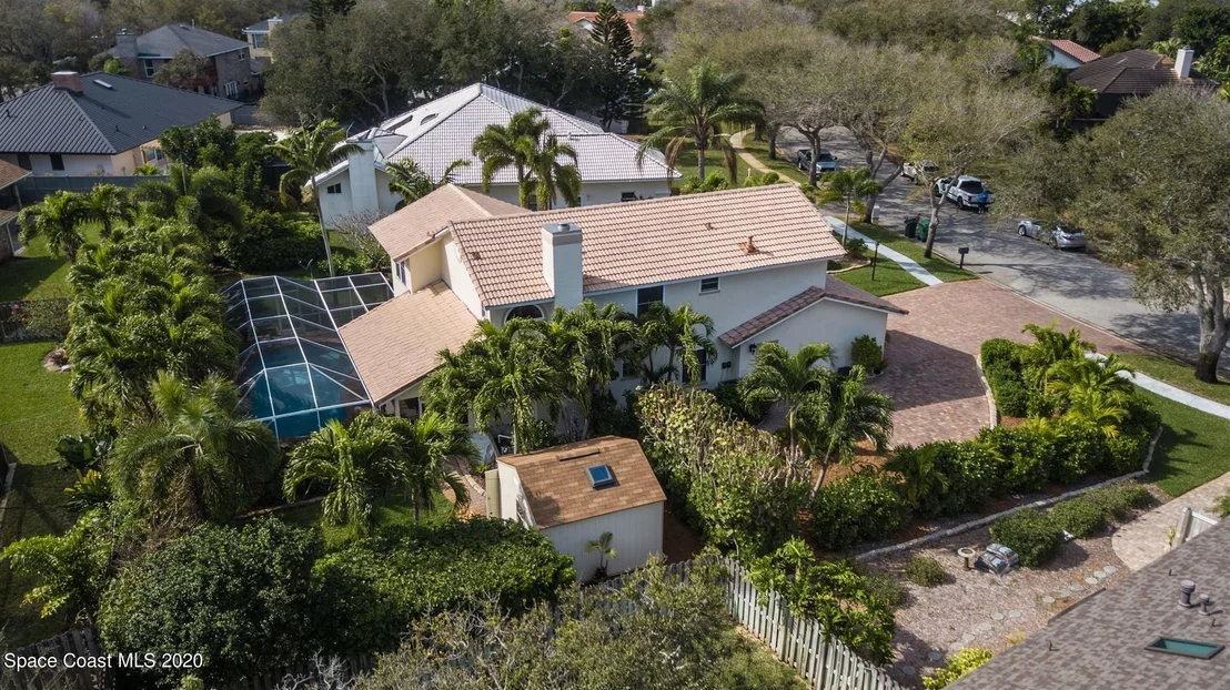 Photo of 569 Hummingbird Drive