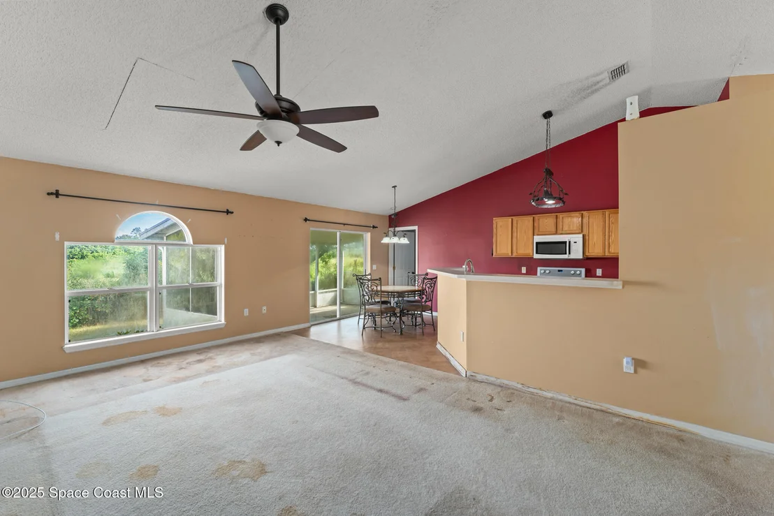 Photo of 6200 Edison Street