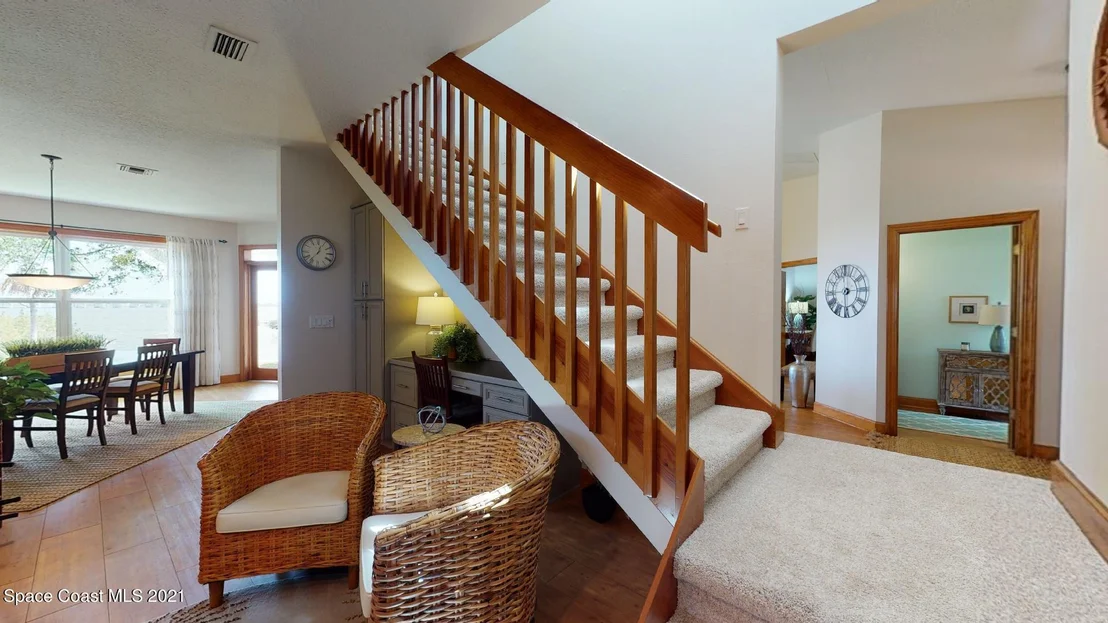 Photo of 400 Bay Point Drive