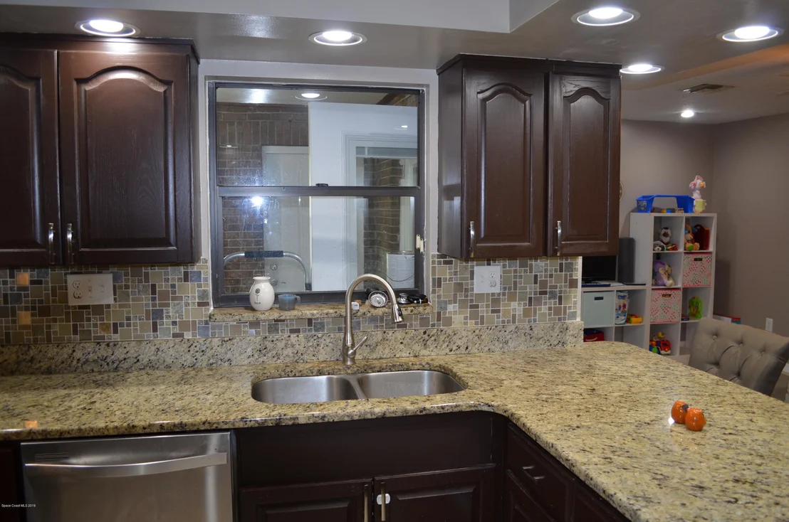 Photo of 798 Kara Circle