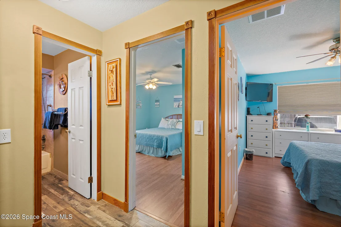 Photo of 1497 Hendren Drive