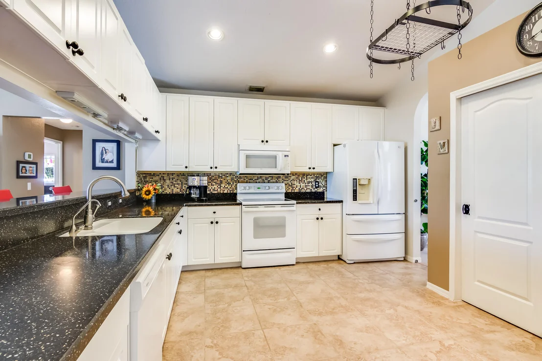 Photo of 744 Carriage Hill Road