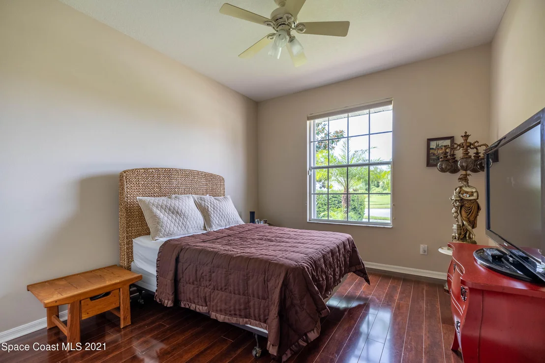 Photo of 921 Wimbledon Drive