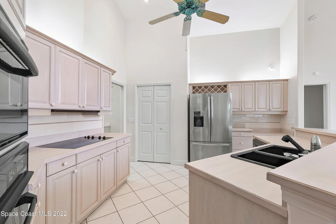 Photo of 974 Wildwood Drive