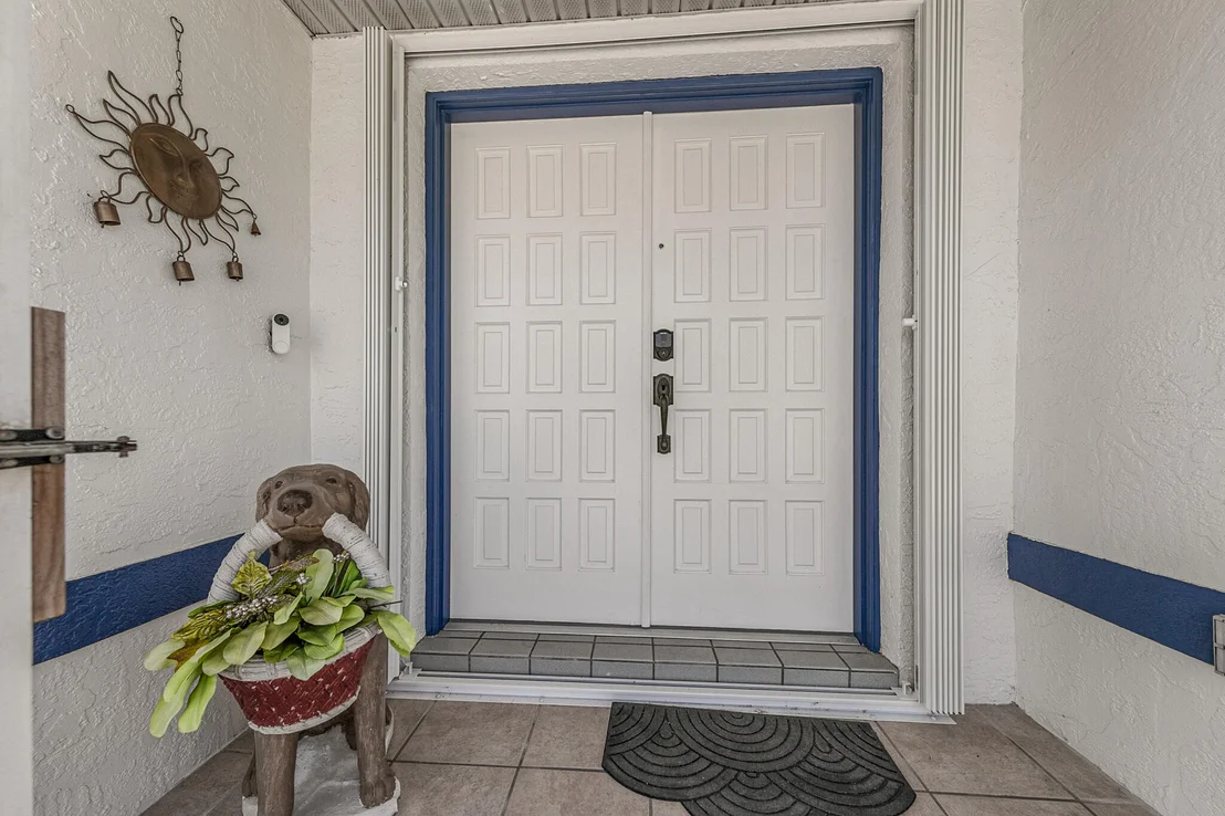 Photo of 2047 Bottlebrush Drive