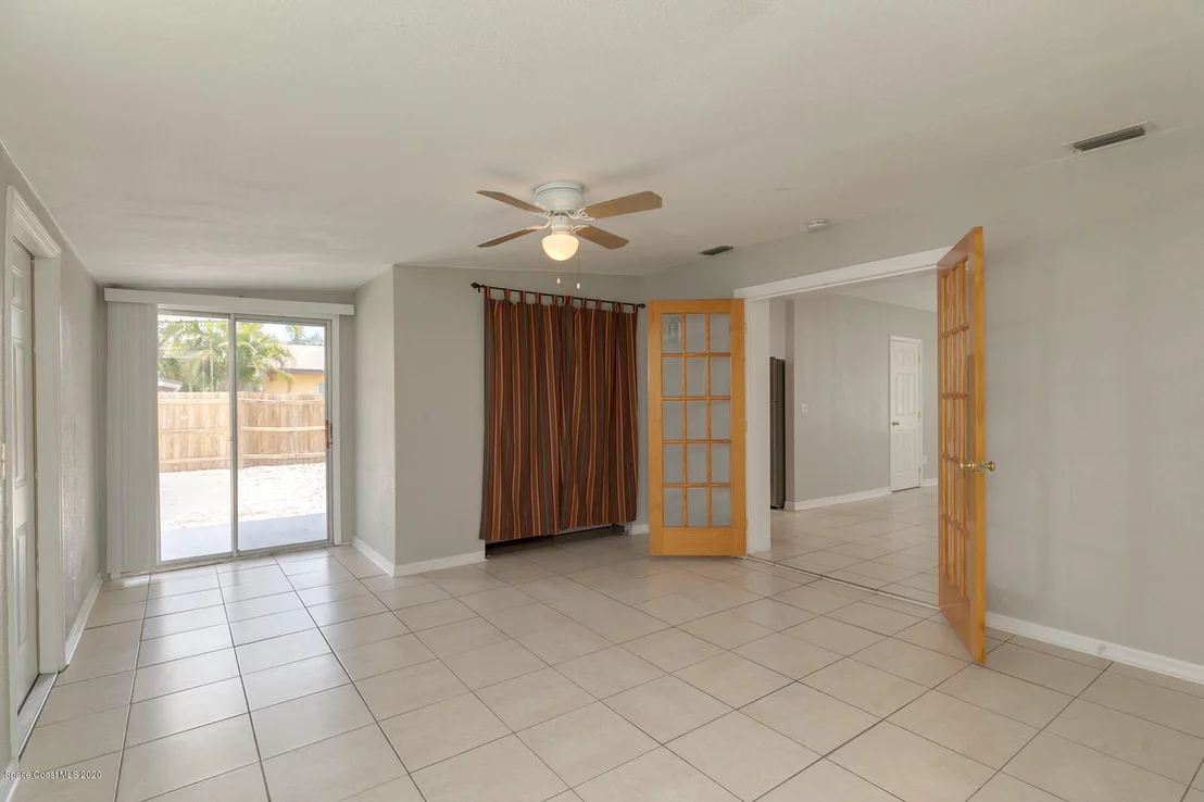 Photo of 2904 Emory Street