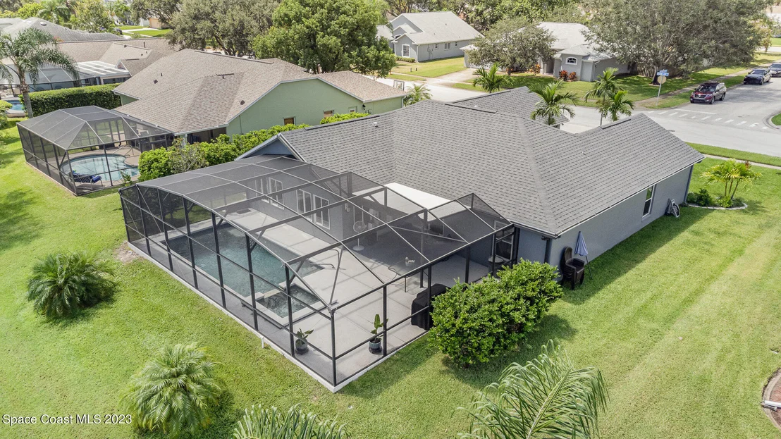 Photo of 1202 Meadow Lake Road