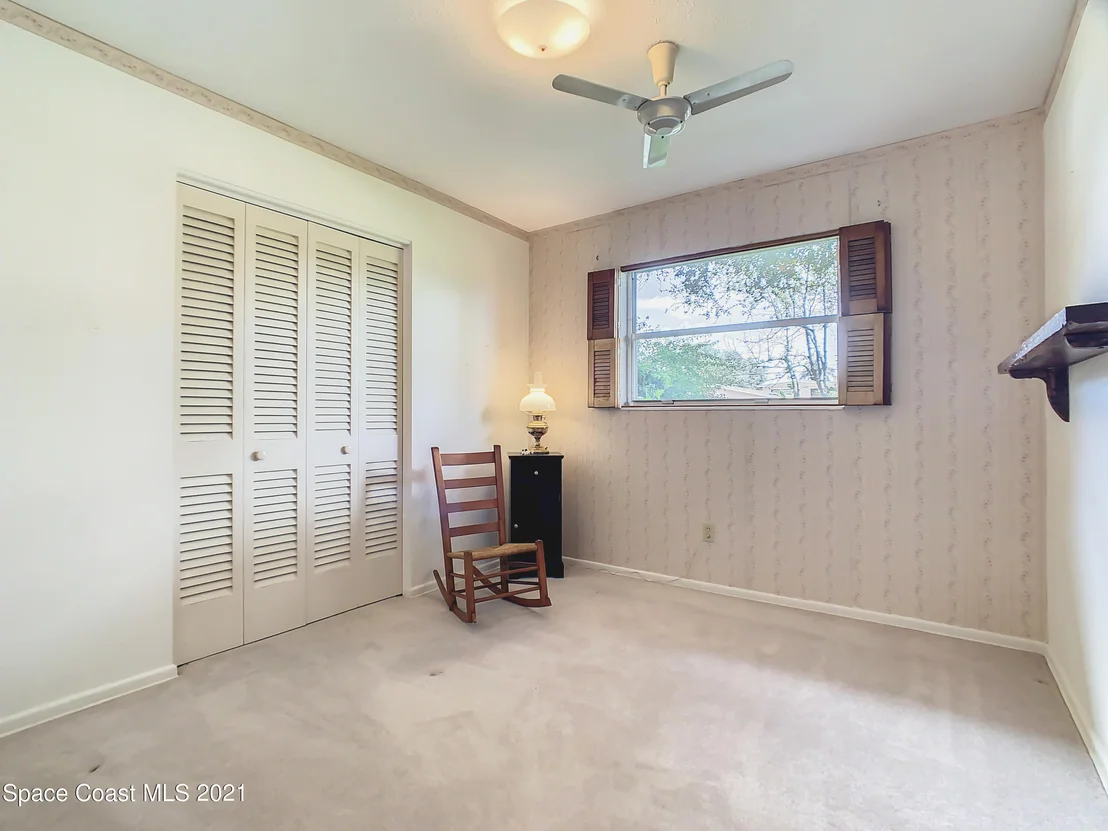 Photo of 940 Forest Road