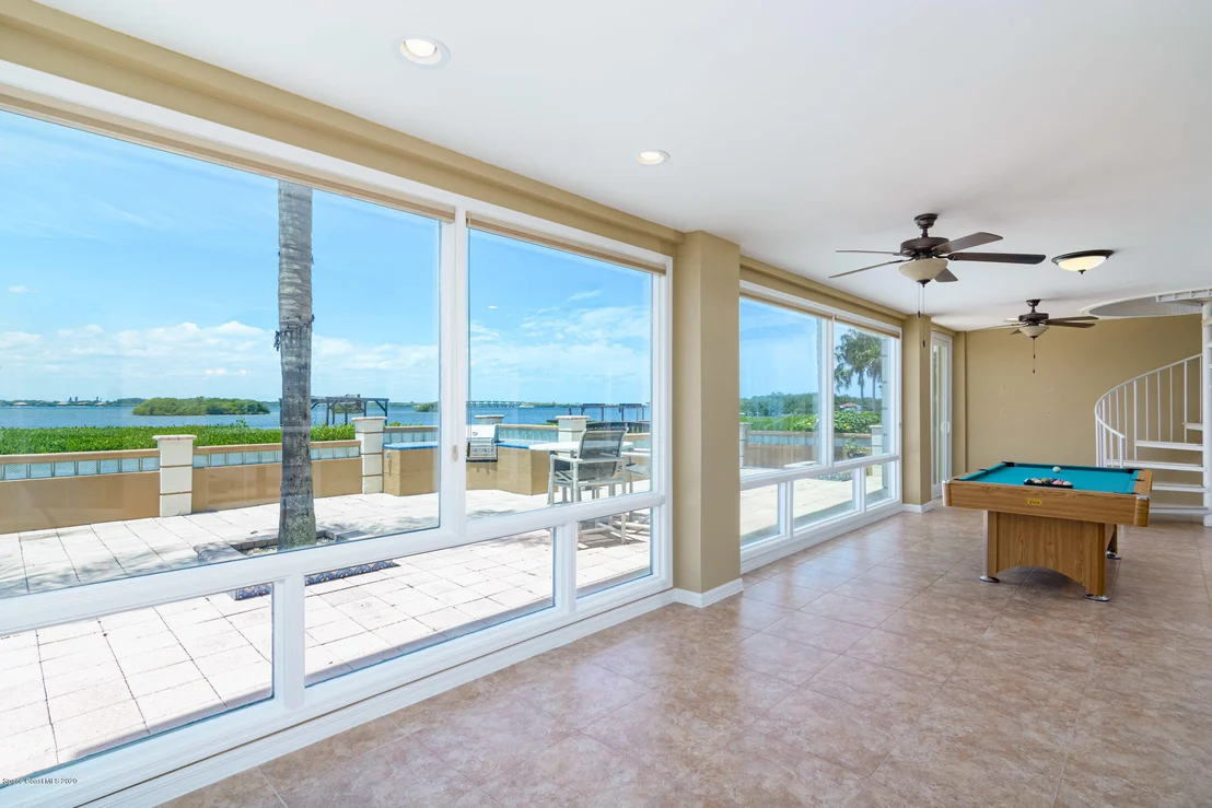 Photo of 454 Lanternback Island Drive
