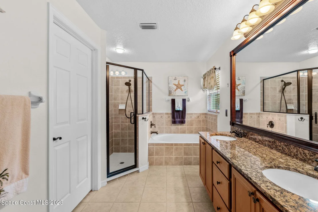 Photo of 2060 Stratford Pointe Drive