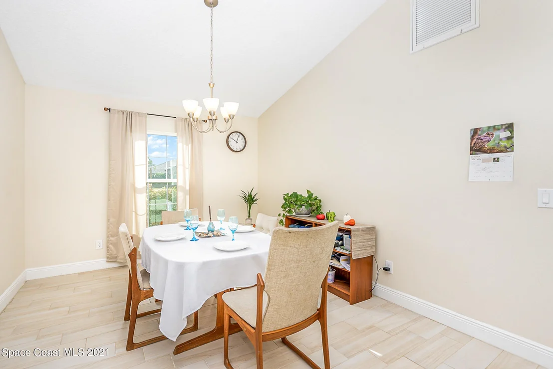Photo of 5576 Flint Road