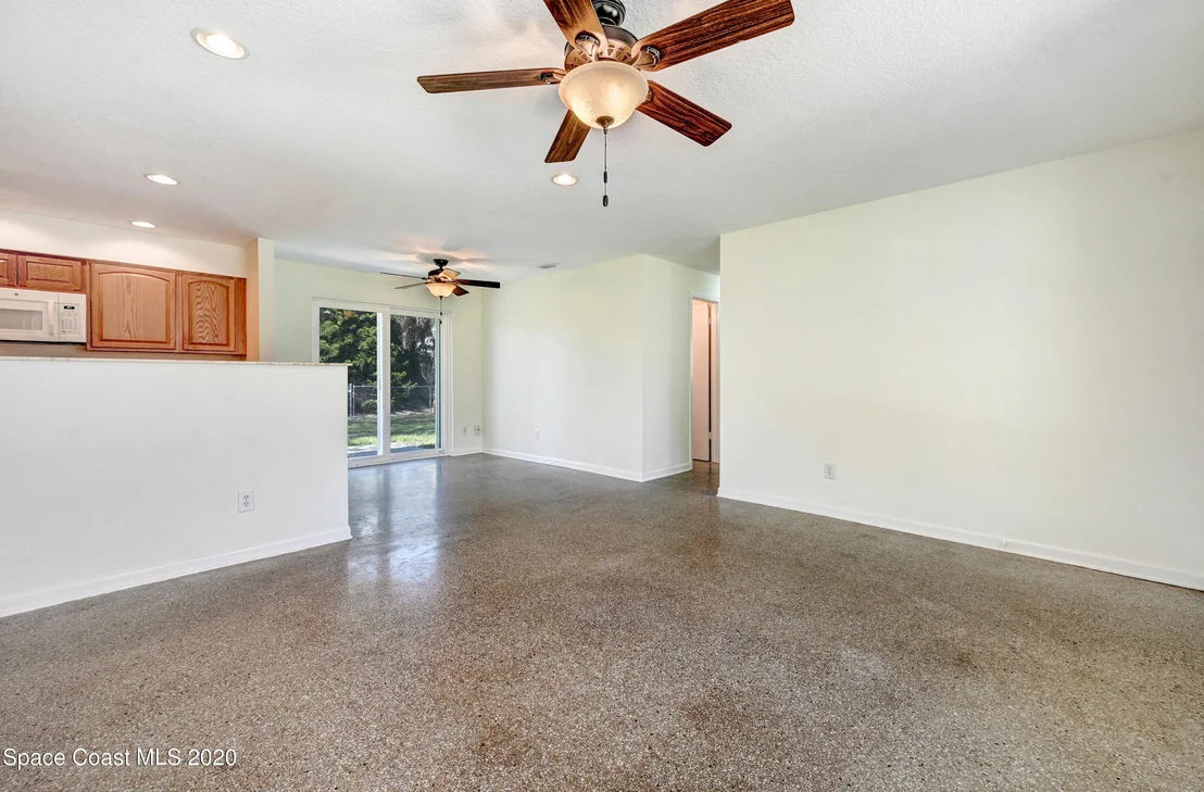 Photo of 2933 Matthew Drive