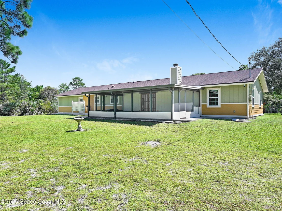Photo of 6570 Whispering Pines Lane