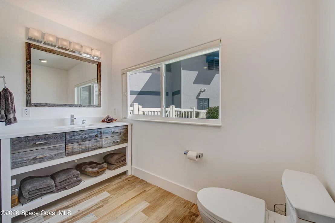 Photo of 93 W Bay Drive