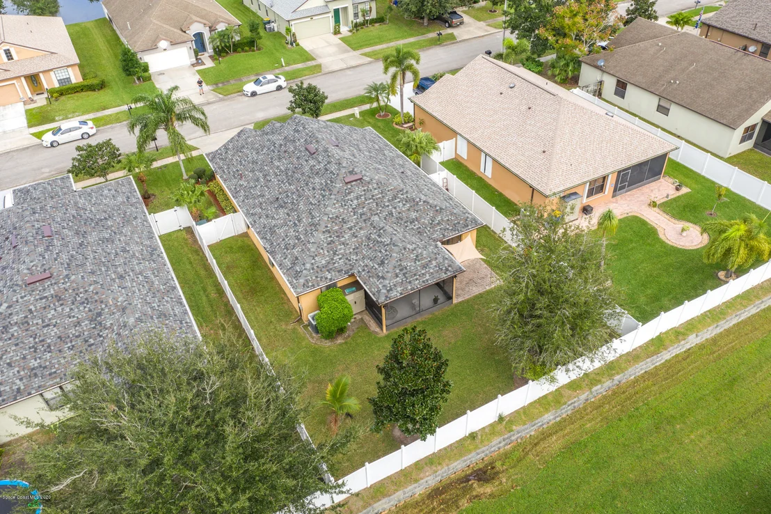 Photo of 1210 Bolle Circle