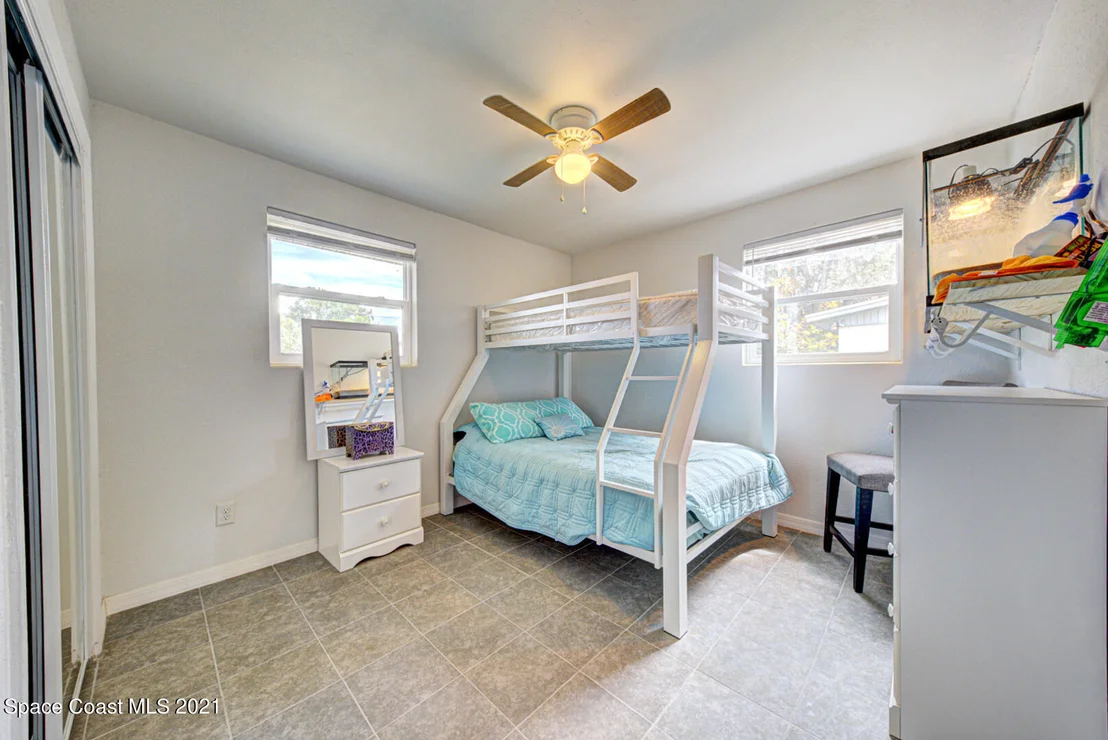 Photo of 1611 Cambridge Drive
