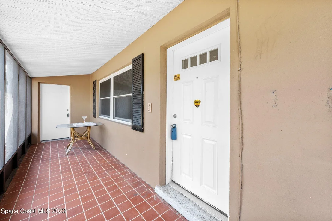 Photo of 3030 Hield Road