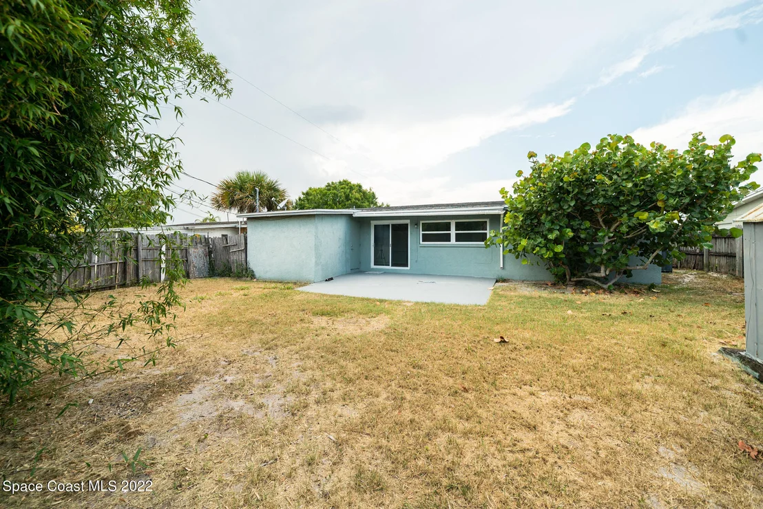 Photo of 2465 Sadler Lane