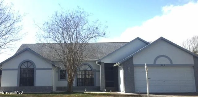 Photo of 899 Jamestown Drive