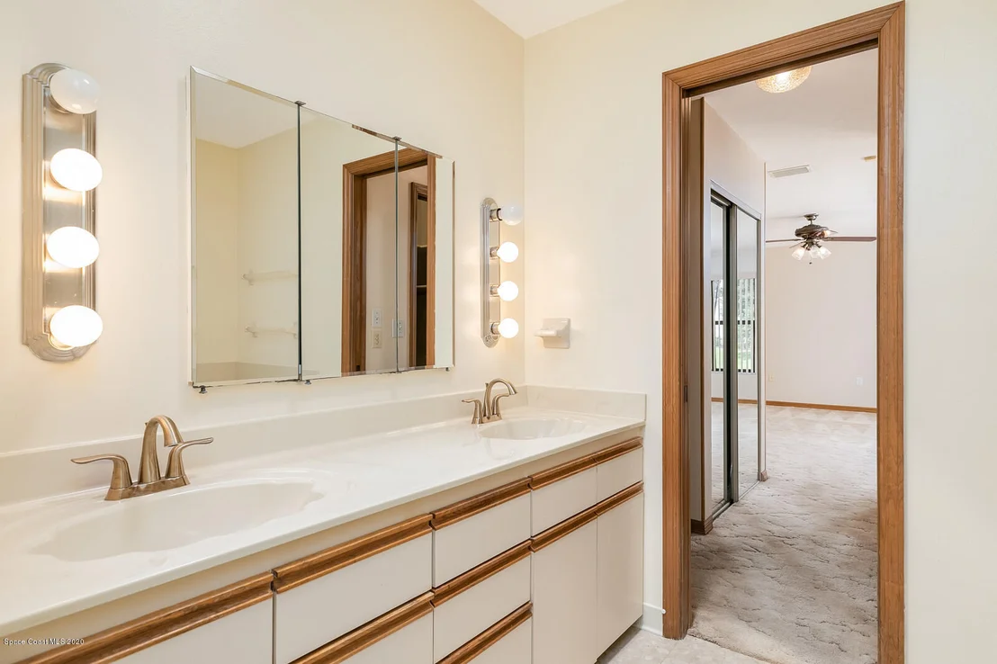 Photo of 1219 Salmonberry Place
