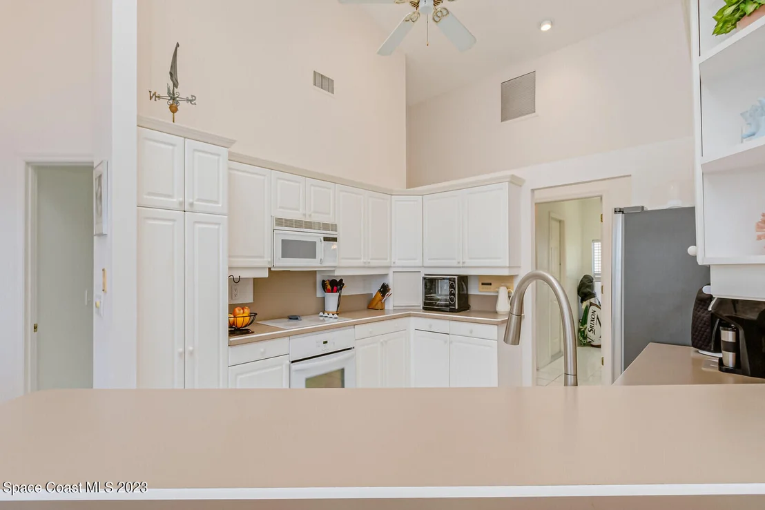 Photo of 986 Somerset Lane