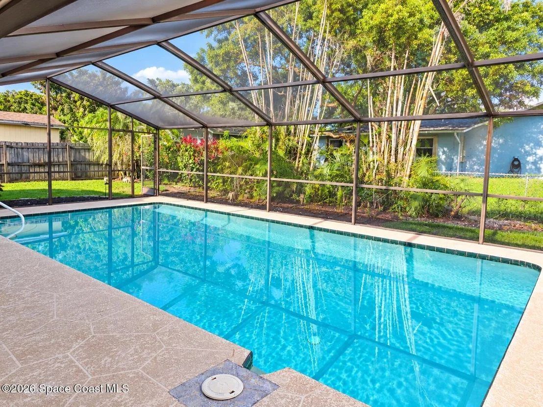 Photo of 822 Berkshire Drive