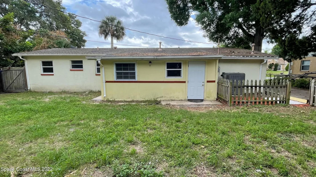 Photo of 1014 Hibiscus Street