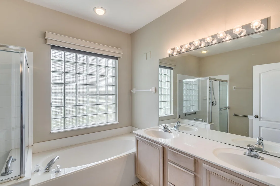 Photo of 991 Wimbledon Drive