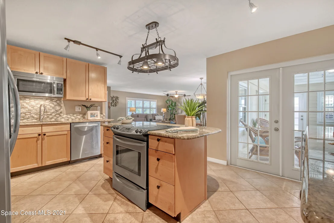 Photo of 444 Sparrow Drive