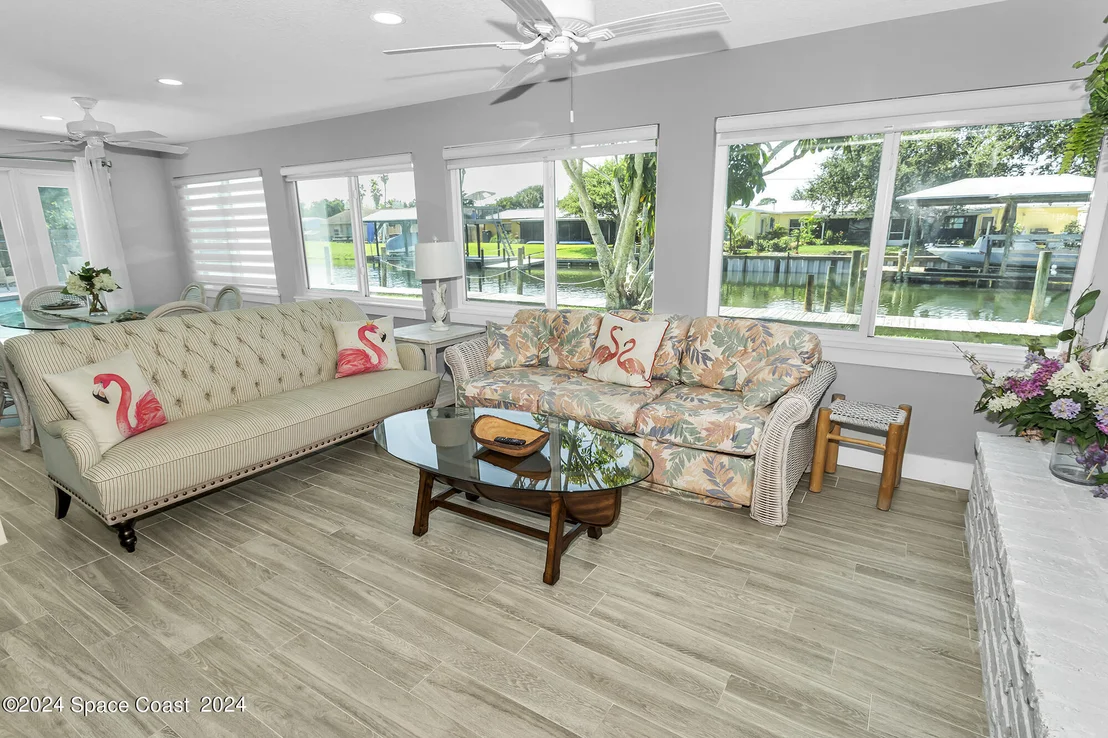 Photo of 492 Dempsey Drive