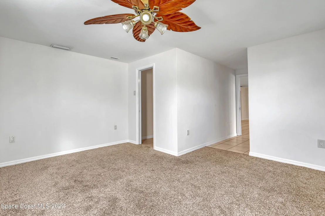 Photo of 185 Herron Drive