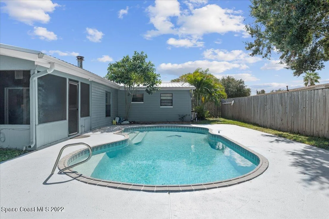 Photo of 2312 Warwick Road