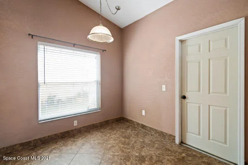 Photo of 1657 Clover Circle